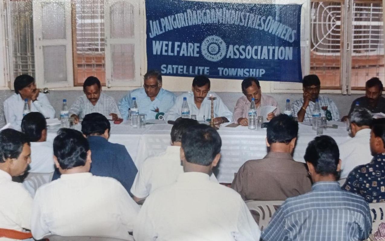 Sri Mohan Debnath is addressing in the 5th AGM, 2002